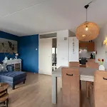 Cozy Dune-view Apartment De Zandloper